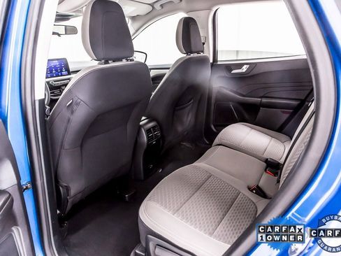 Used 2021 Ford Escape SE image 28