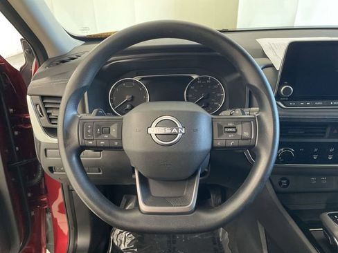 Certified 2025 Nissan Rogue S image 26