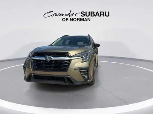 Used 2026 Subaru Ascent Limited AWD/4WD image 3