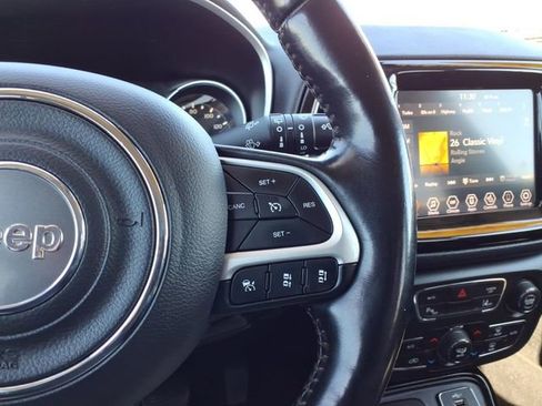 Used 2021 Jeep Compass Limited image 23