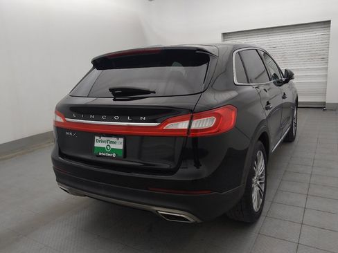 Used 2017 Lincoln MKX Reserve FWD image 9