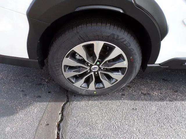 Certified 2024 Subaru Outback Limited AWD/4WD image 25