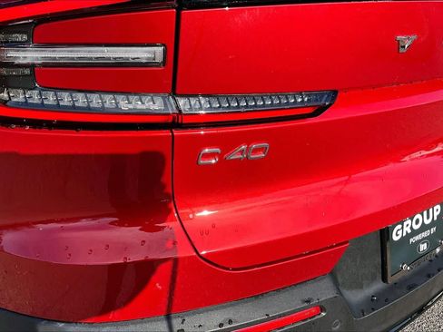 Certified 2023 Volvo C40 P8 Recharge Ultimate image 30