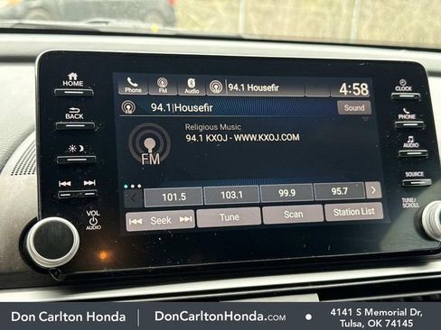 Used 2018 Honda Accord Sport image 14