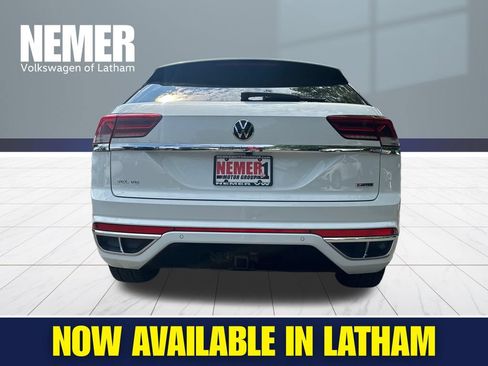 Used 2021 Volkswagen Atlas Cross Sport SEL Premium R-Line AWD/4WD image 3