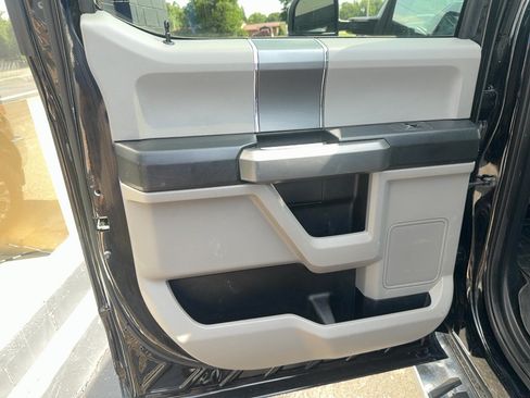 Used 2017 Ford F350 XLT AWD/4WD image 12