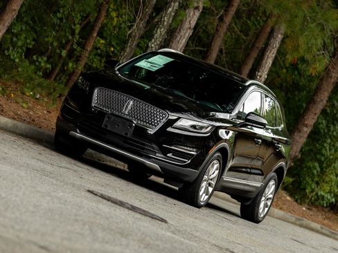Used 2019 Lincoln MKC Select w/ Select Plus Package image 50