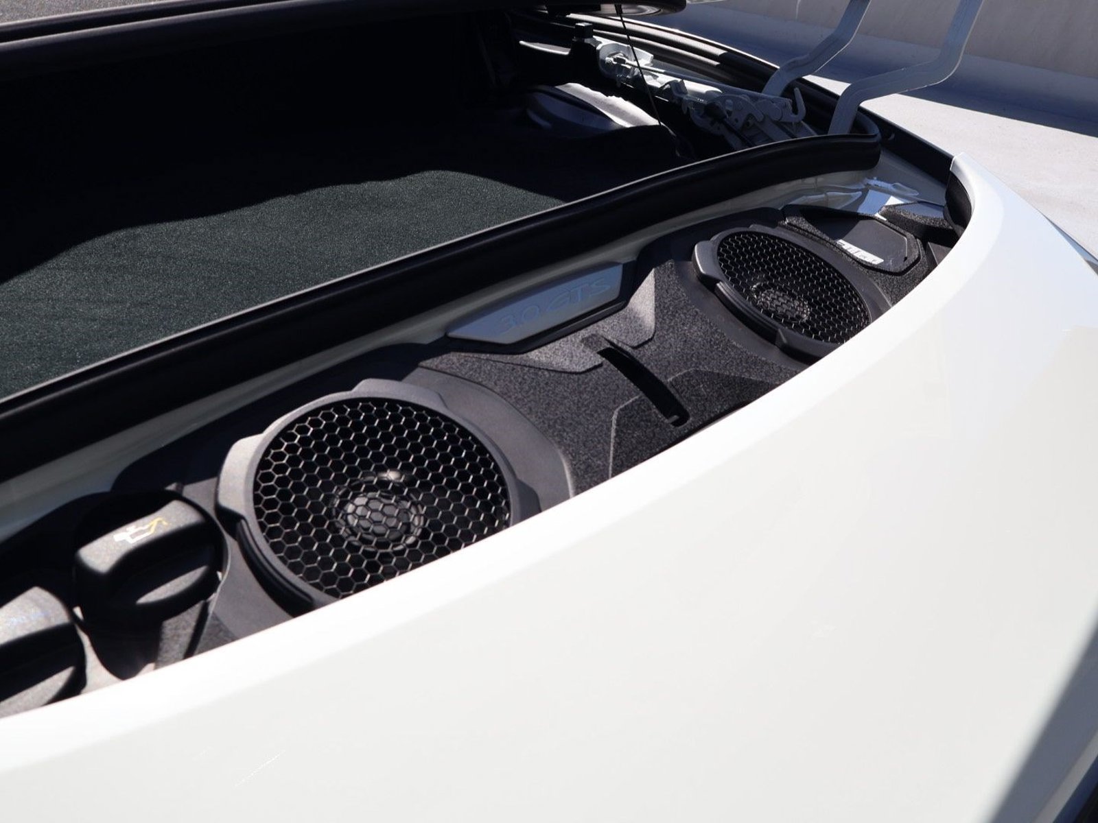 Certified 2024 Porsche 911 Carrera GTS RWD image 23