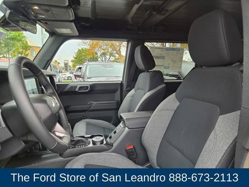 New 2025 Ford Bronco Big Bend image 3