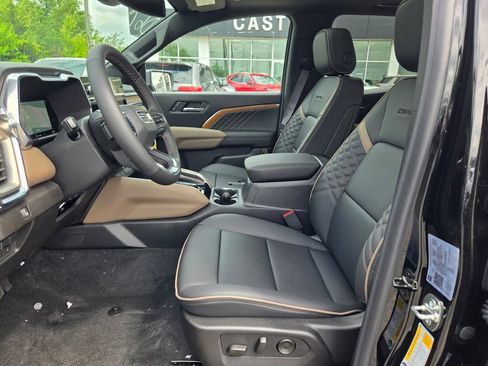 New 2026 GMC Canyon Denali AWD/4WD image 36