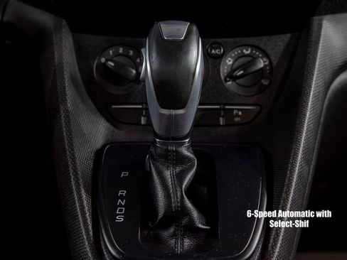 Used 2017 Ford Transit Connect XL image 22