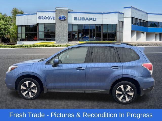 Used 2017 Subaru Forester 2.5i Premium AWD/4WD image 2