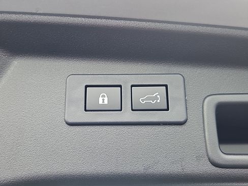 New 2026 Subaru Outback Limited AWD/4WD image 18