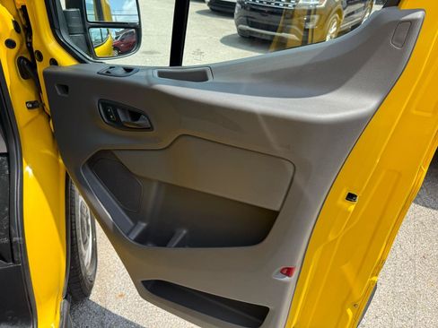 Used 2022 Ford Transit 250 148 High Roof Extended w/ Parcel Delivery Package RWD image 28