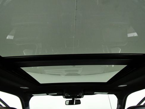 Used 2024 Ford F350 Platinum w/ Tremor Off-Road Package image 25