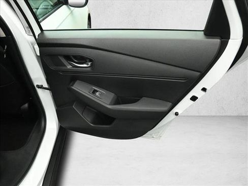 Used 2023 Honda Accord EX image 24