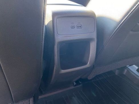 Certified 2024 Buick Envista Sport Touring w/ Convenience I Package image 19