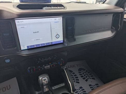 Certified 2022 Ford Bronco Outer Banks AWD/4WD image 30