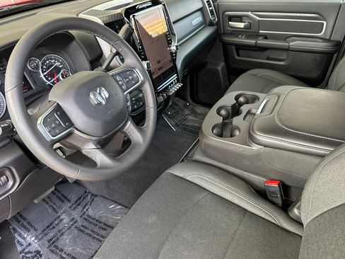Used 2026 RAM 2500 Big Horn AWD/4WD image 10