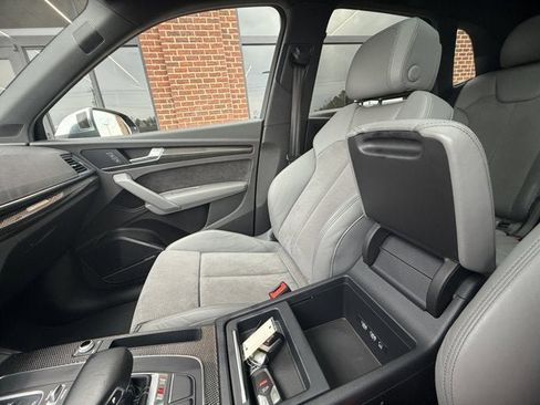 Used 2018 Audi SQ5 Premium Plus image 27
