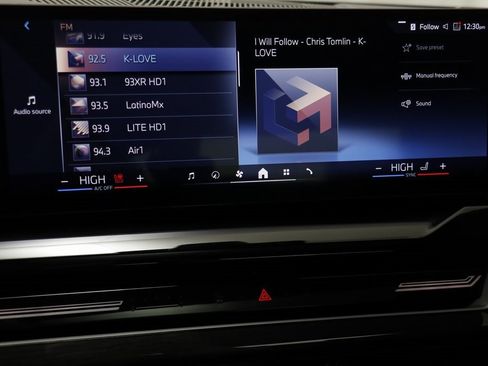 Used 2025 BMW 530i xDrive image 9