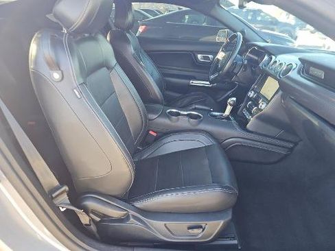 Used 2021 Ford Mustang GT Premium w/ GT Performance Package RWD image 17
