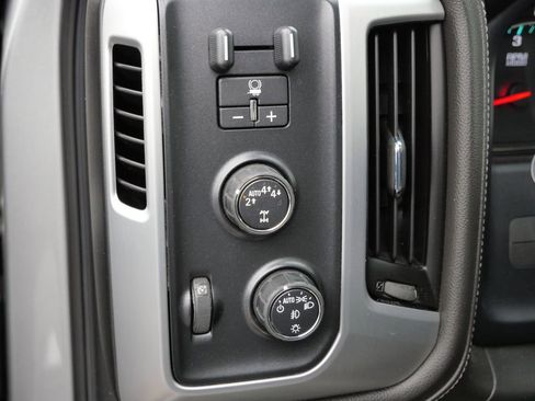 Used 2017 GMC Sierra 1500 SLT image 19