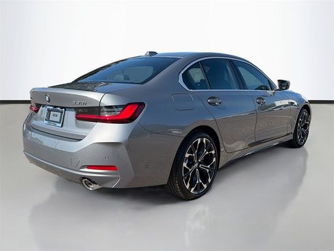 New 2026 BMW 330i xDrive Sedan w/ Premium Package image 3