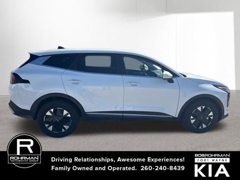 Used 2026 Kia Sportage LX image 6