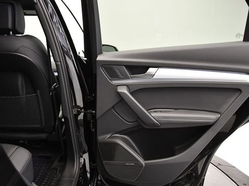 Certified 2025 Audi Q5 2.0T Premium Plus image 50