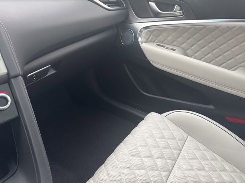 Used 2025 Genesis G70 3.3T Advanced w/ Sport Prestige Package image 35