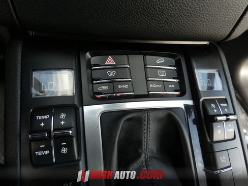 Used 2017 Porsche Macan S AWD/4WD image 52