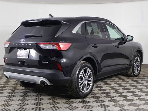 Used 2022 Ford Escape SEL image 10