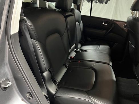 Used 2023 Nissan Armada SL image 12