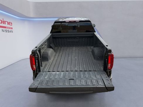 Used 2023 GMC Sierra 1500 AT4 image 19