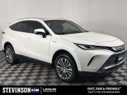 Used 2021 Toyota Venza XLE w/ Softex Package