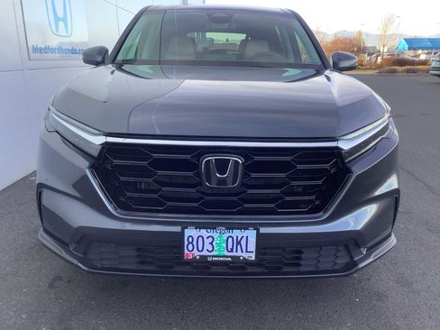 Certified 2025 Honda CR-V EX image 9