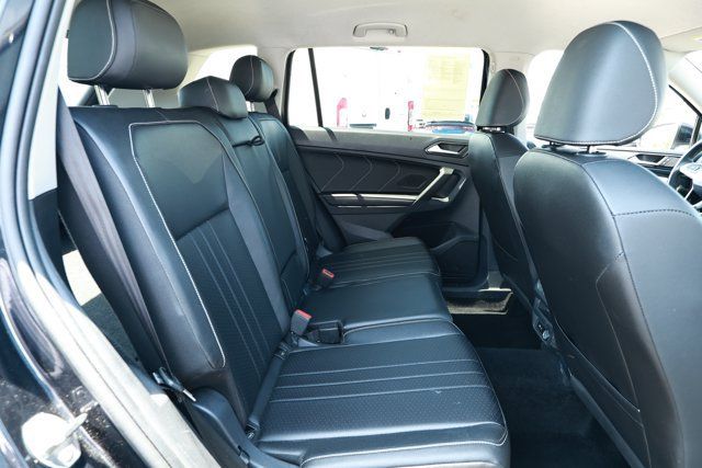 Used 2024 Volkswagen Tiguan SE AWD/4WD image 26