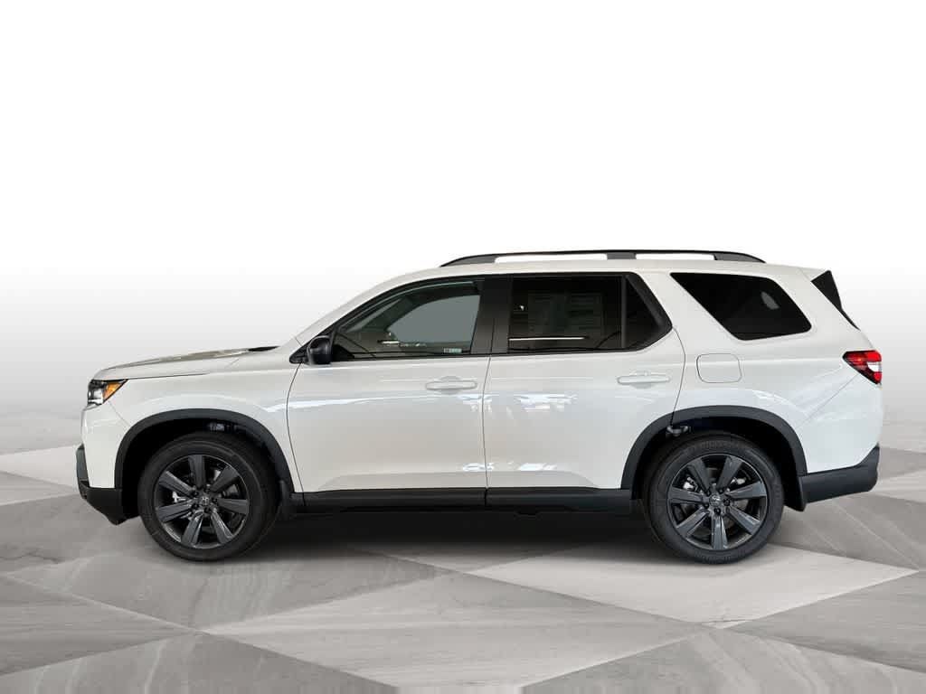 New 2026 Honda Pilot Sport image 5