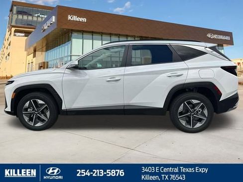 Used 2025 Hyundai Tucson SEL image 4