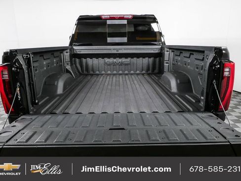 Used 2025 GMC Sierra 2500 Denali image 31