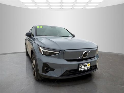 Used 2023 Volvo C40 P8 Recharge Ultimate image 2