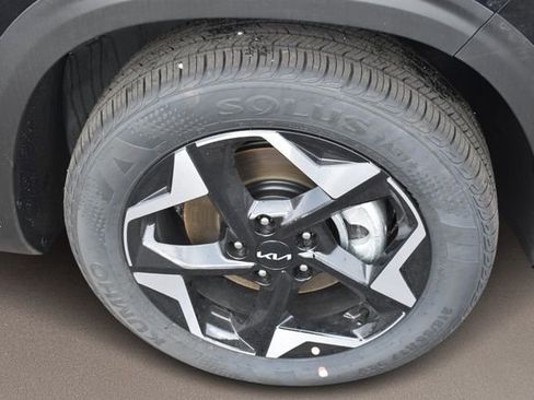 New 2026 Kia Seltos S image 12