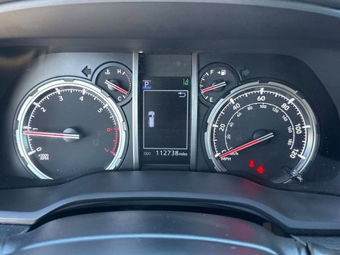 Used 2022 Toyota 4Runner TRD Off-Road Premium w/ Moonroof Package image 27