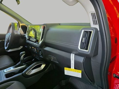 New 2026 Nissan Frontier SV w/ SV Convenience Package AWD/4WD image 10