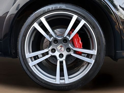 Used 2013 Porsche Cayenne GTS AWD/4WD image 52