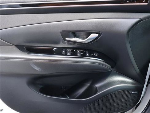 Used 2022 Hyundai Tucson Limited AWD/4WD image 11