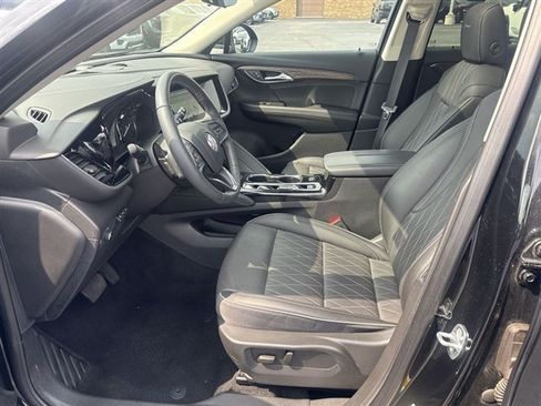 Used 2023 Buick Envision Avenir AWD/4WD image 19