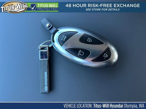 New 2026 Hyundai Santa Fe SE image 33