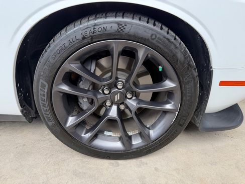 Used 2021 Dodge Challenger R/T Scat Pack w/ Shaker Package RWD image 43